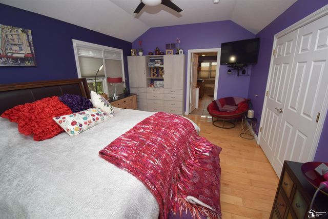 24160 Fairview Drive, New Boston, MI 48164