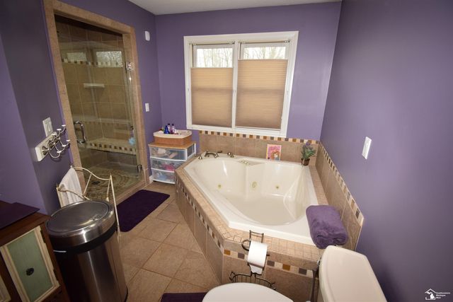 24160 Fairview Drive, New Boston, MI 48164