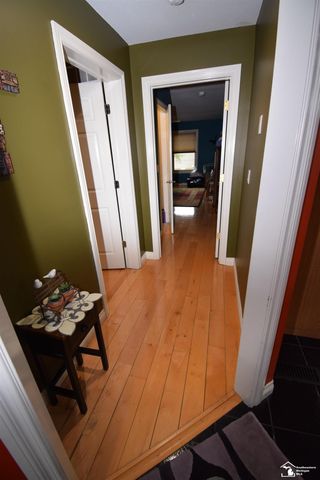 24160 Fairview Drive, New Boston, MI 48164