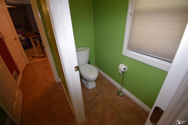 24160 Fairview Drive, New Boston, MI 48164