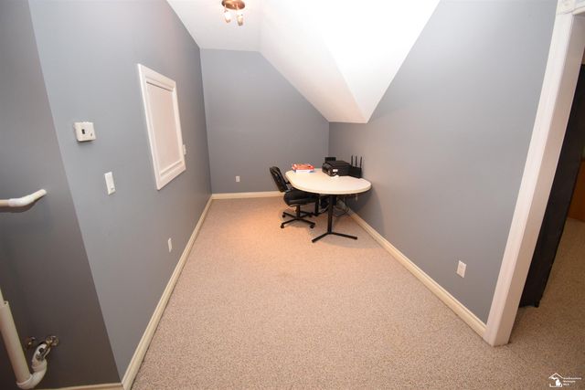 24160 Fairview Drive, New Boston, MI 48164