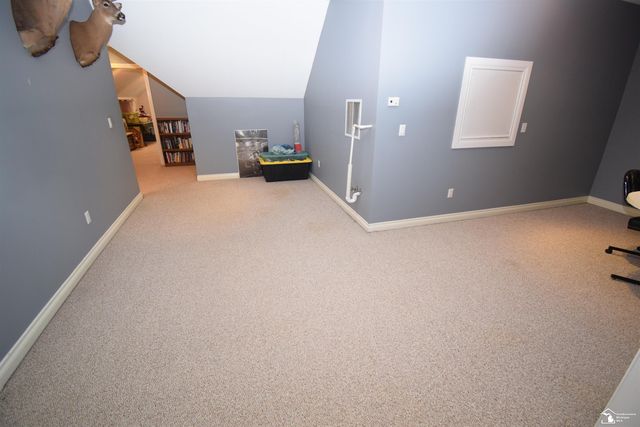 24160 Fairview Drive, New Boston, MI 48164