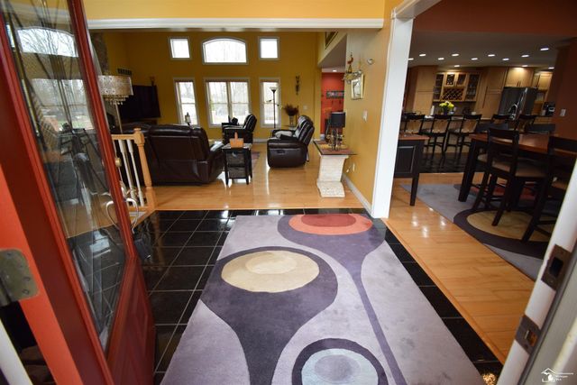 24160 Fairview Drive, New Boston, MI 48164