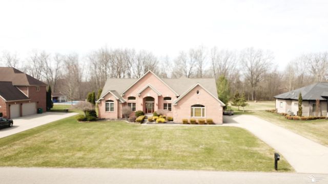24160 Fairview Drive, New Boston, MI 48164