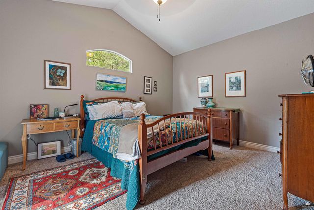 5100 Shadowridge Drive, Manhattan, KS 66503