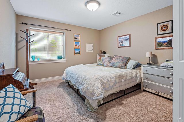 5100 Shadowridge Drive, Manhattan, KS 66503