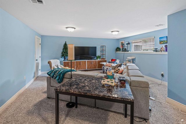 5100 Shadowridge Drive, Manhattan, KS 66503