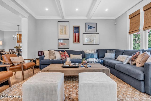 44 Cowart Avenue, Manasquan, NJ 08736
