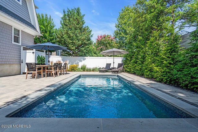44 Cowart Avenue, Manasquan, NJ 08736