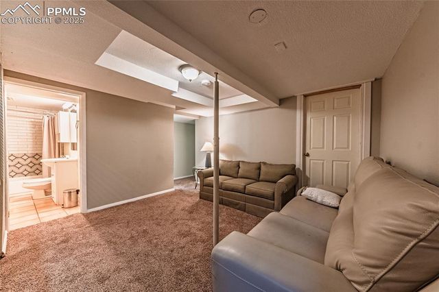 1503 Cheyenne Boulevard, Colorado Springs, CO 80906