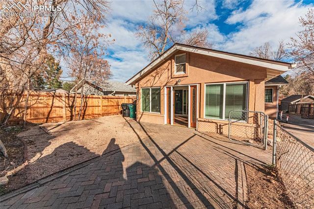 1503 Cheyenne Boulevard, Colorado Springs, CO 80906