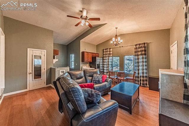 1503 Cheyenne Boulevard, Colorado Springs, CO 80906