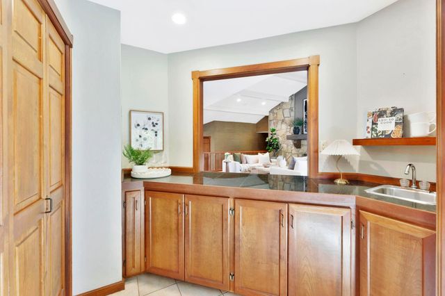 8919 E Boxthorn St, Wichita, KS 67226