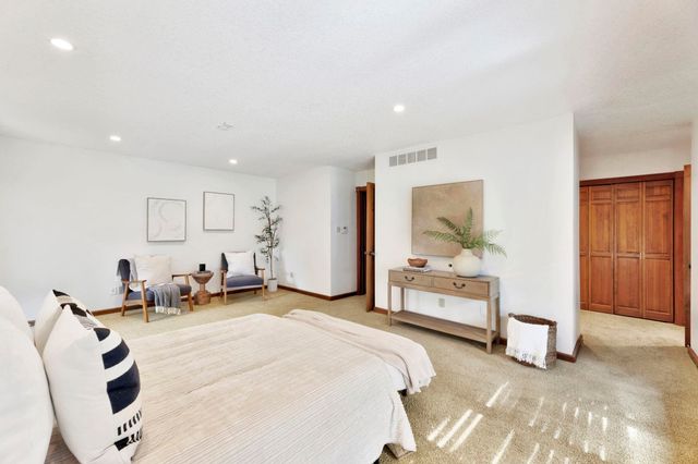 8919 E Boxthorn St, Wichita, KS 67226