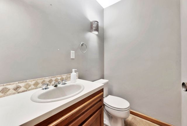 8919 E Boxthorn St, Wichita, KS 67226