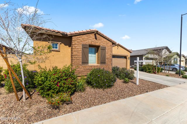 9342 W ROMA Avenue, Phoenix, AZ 85037