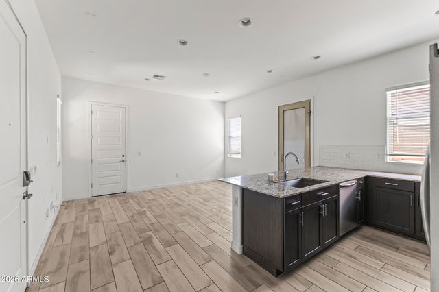 9342 W ROMA Avenue, Phoenix, AZ 85037