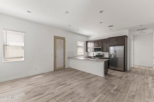 9342 W ROMA Avenue, Phoenix, AZ 85037