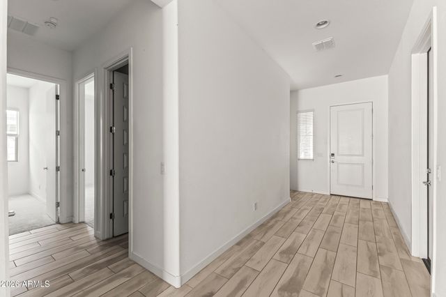 9342 W ROMA Avenue, Phoenix, AZ 85037