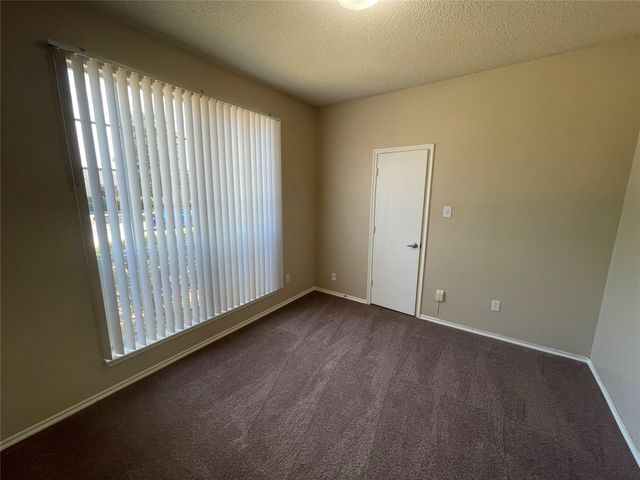 713 Horseshoe Court, Desoto, TX 75115