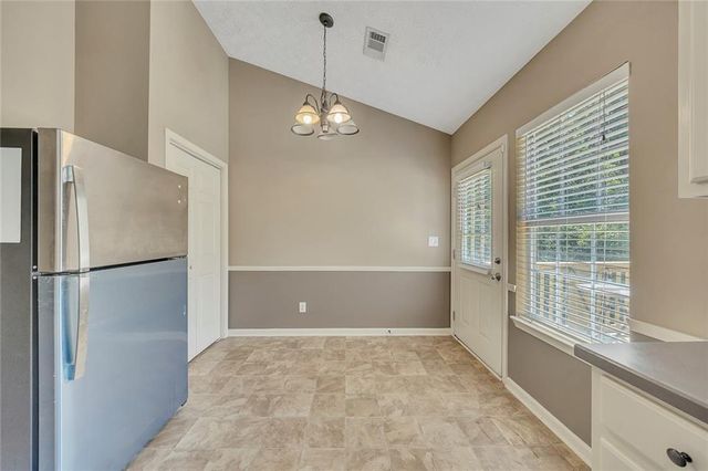 13 Oak Grove Lane NW, Adairsville, GA 30103