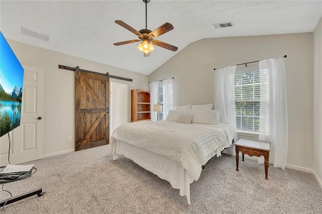 13 Oak Grove Lane NW, Adairsville, GA 30103