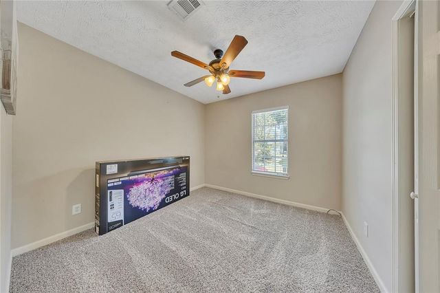 13 Oak Grove Lane NW, Adairsville, GA 30103