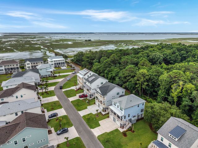 1069 Capersview Court, Awendaw, SC 29429