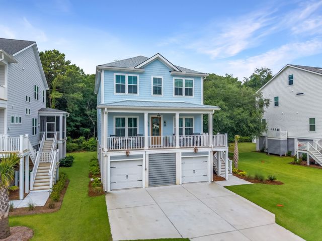 1069 Capersview Court, Awendaw, SC 29429