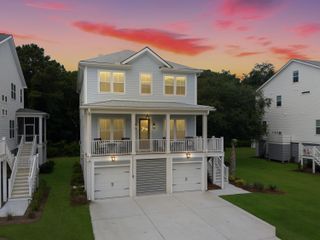 1069 Capersview Court, Awendaw, SC 29429