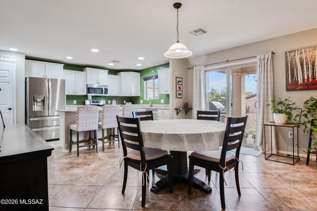 1251 W Molinetto Drive, Oro Valley, AZ 85737