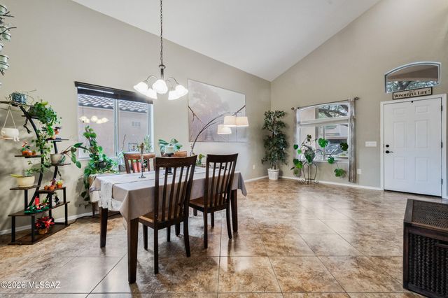 1251 W Molinetto Drive, Oro Valley, AZ 85737