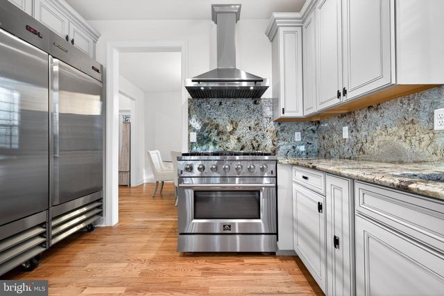 2623 PIKE CREEK RD, Wilmington, DE 19808
