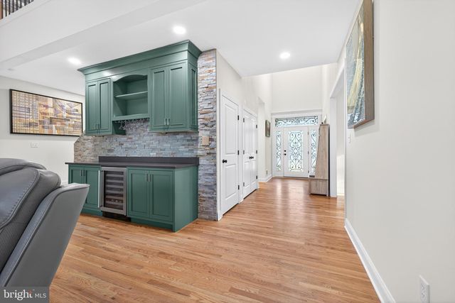 2623 PIKE CREEK RD, Wilmington, DE 19808