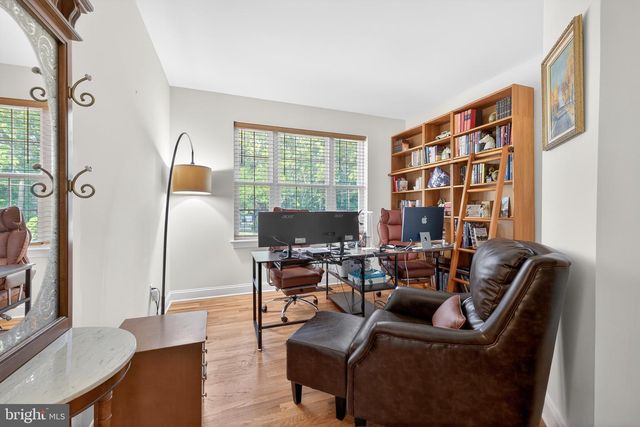 2623 PIKE CREEK RD, Wilmington, DE 19808