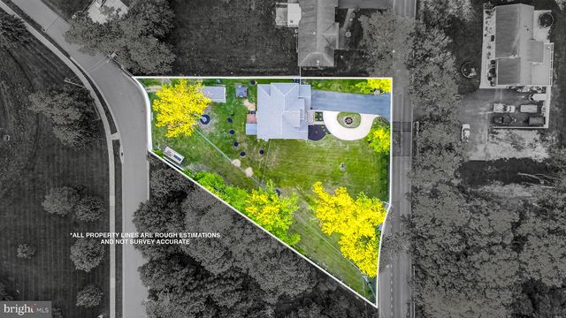 2623 PIKE CREEK RD, Wilmington, DE 19808