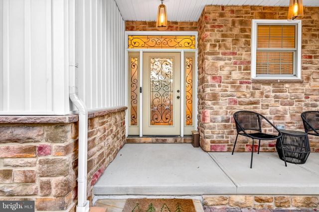 2623 PIKE CREEK RD, Wilmington, DE 19808