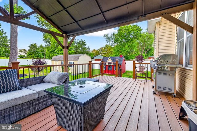 2623 PIKE CREEK RD, Wilmington, DE 19808