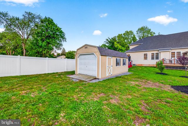 2623 PIKE CREEK RD, Wilmington, DE 19808