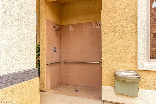 8805 Jeffreys Street 2006, Las Vegas, NV 89123