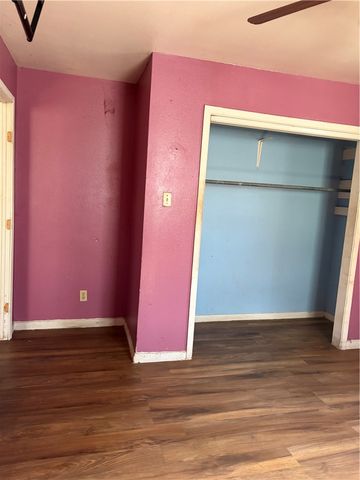 607 Elesa St, Corpus Christi, TX 78405