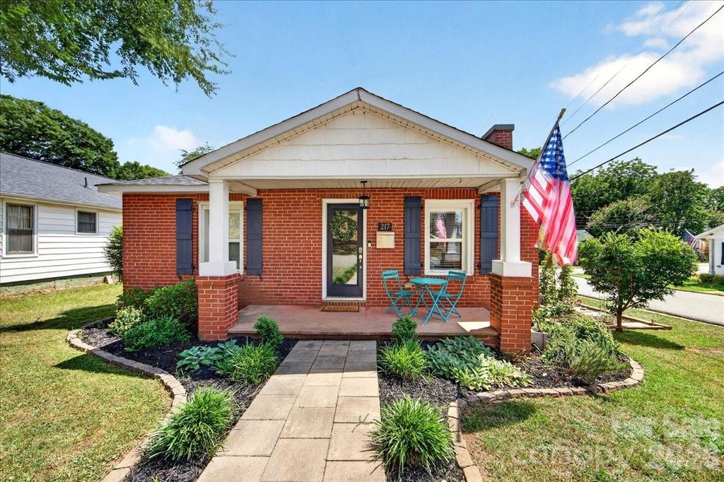 217 Todd Street, Belmont, NC 28012