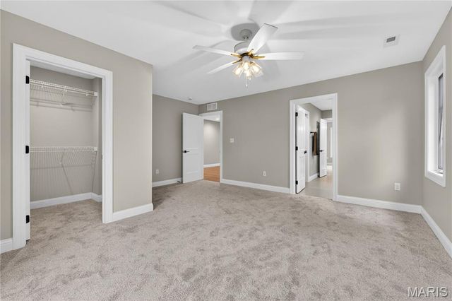 216 W Essex Avenue, Kirkwood, MO 63122