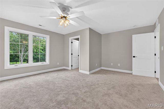 216 W Essex Avenue, Kirkwood, MO 63122