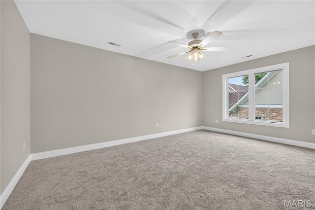 216 W Essex Avenue, Kirkwood, MO 63122