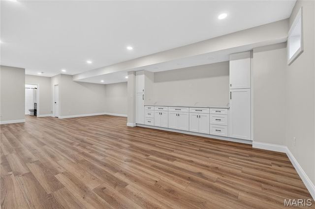 216 W Essex Avenue, Kirkwood, MO 63122