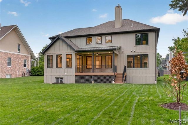 216 W Essex Avenue, Kirkwood, MO 63122
