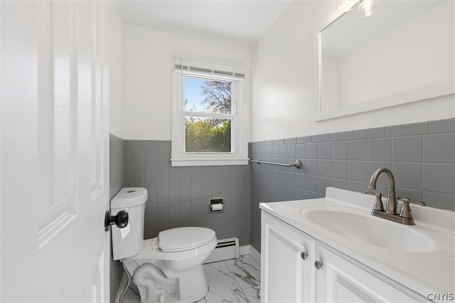 7586 Daphne Drive, Clay, NY 13212