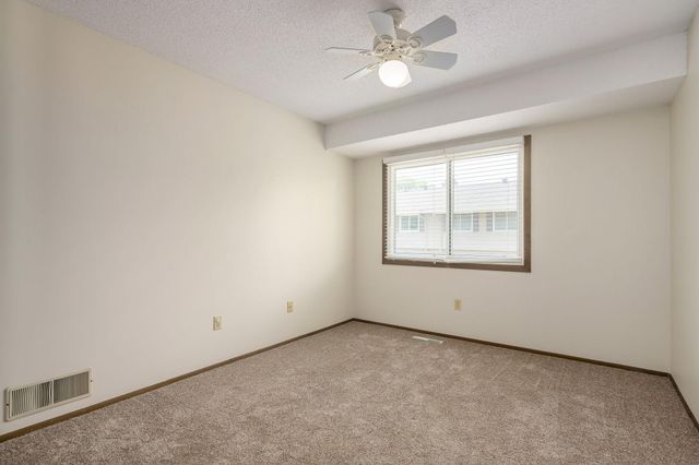 11106 Vessey Avenue S, Bloomington, MN 55437