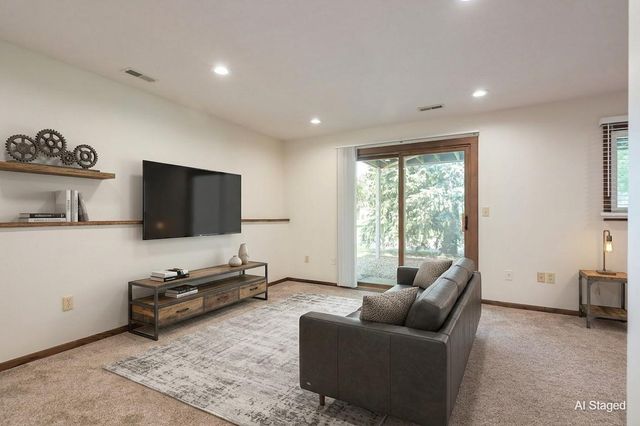 11106 Vessey Avenue S, Bloomington, MN 55437